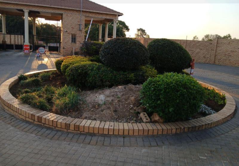 To Let 2 Bedroom Property for Rent in Green Hills Gauteng