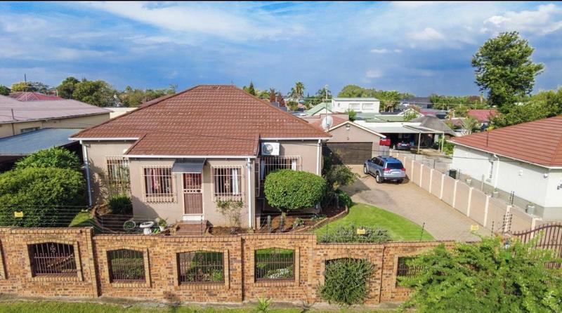 4 Bedroom Property for Sale in Primrose Gauteng