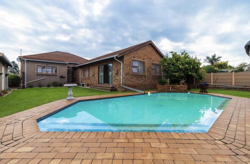 4 Bedroom Property for Sale in Primrose Gauteng