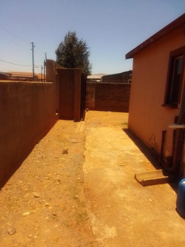3 Bedroom Property for Sale in Protea Glen Gauteng
