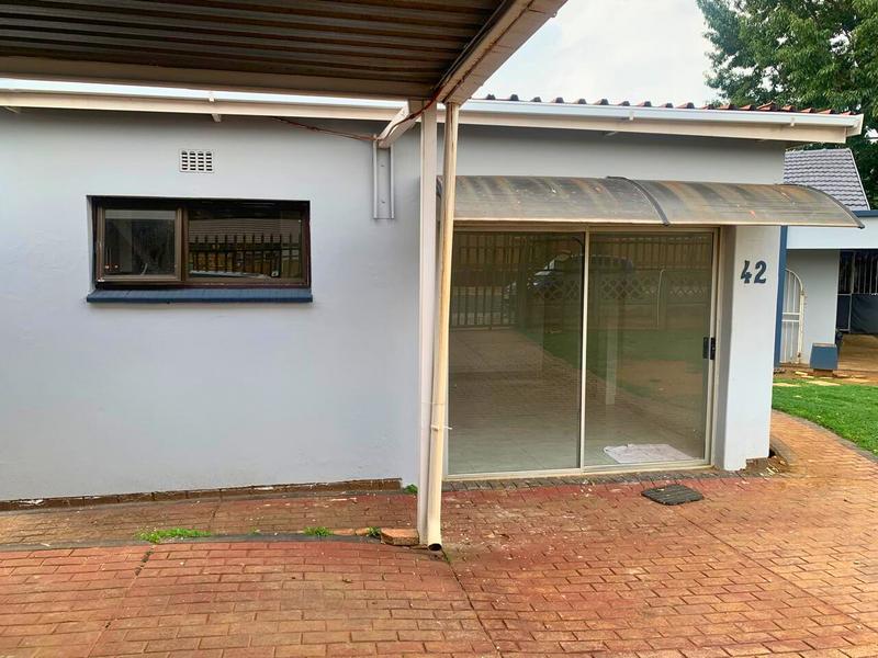 To Let 0 Bedroom Property for Rent in Bonaero Park Gauteng