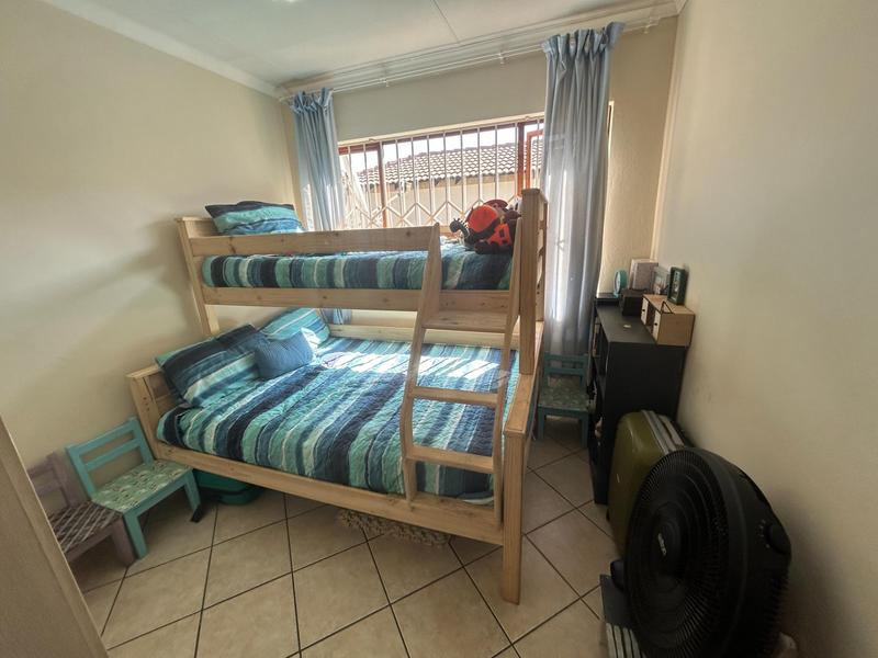 To Let 3 Bedroom Property for Rent in The Reeds Gauteng
