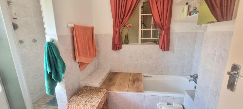 3 Bedroom Property for Sale in Wierdaglen Estate Gauteng