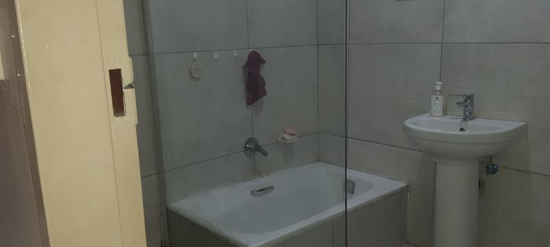 2 Bedroom Property for Sale in Hermanstad Gauteng