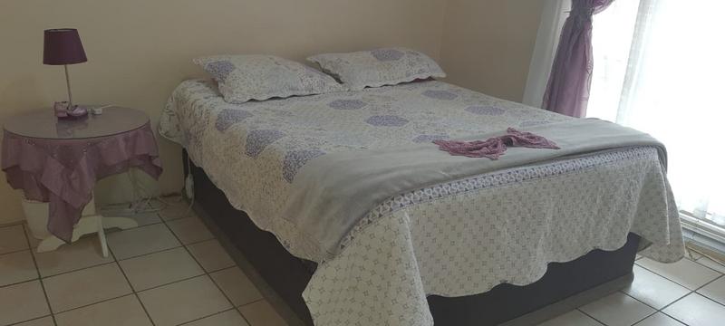 2 Bedroom Property for Sale in Hermanstad Gauteng