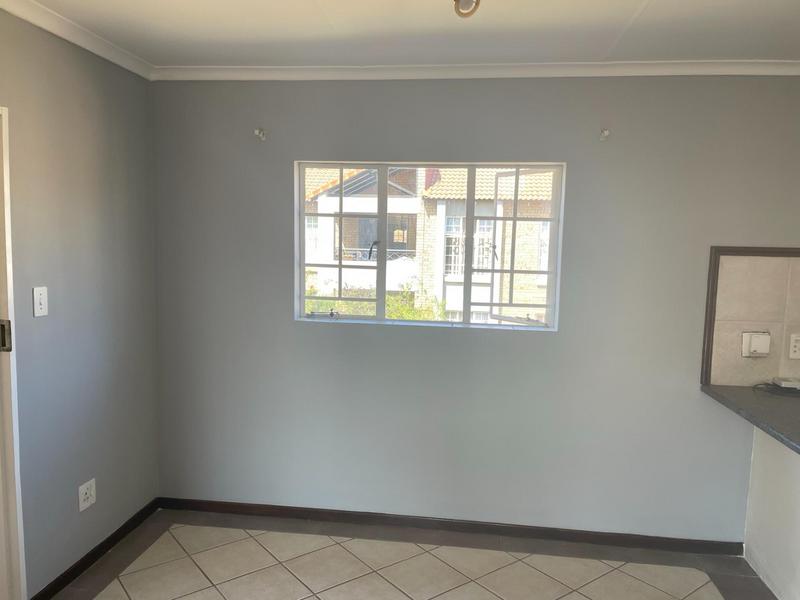 To Let 2 Bedroom Property for Rent in Olympus AH Gauteng