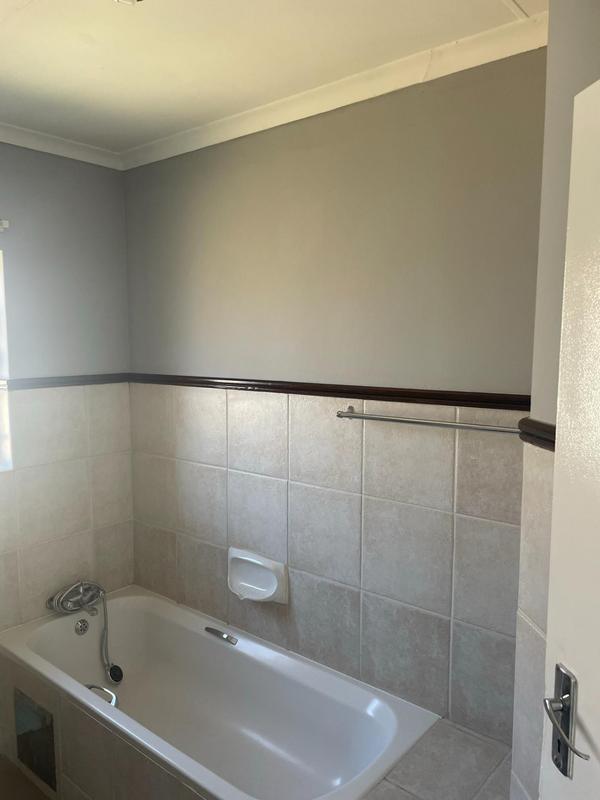 To Let 2 Bedroom Property for Rent in Olympus AH Gauteng