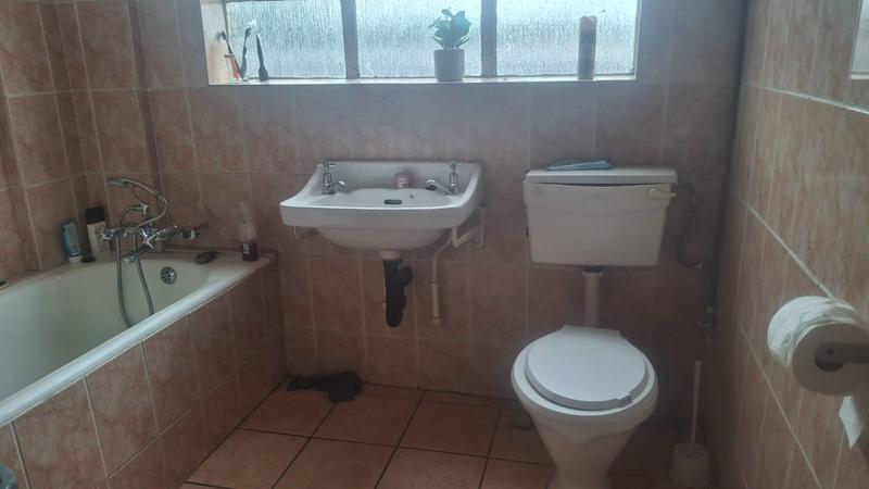 To Let 1 Bedroom Property for Rent in Parkdene Gauteng