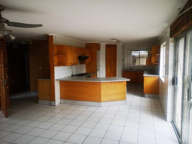 To Let 2 Bedroom Property for Rent in Birch Acres Gauteng