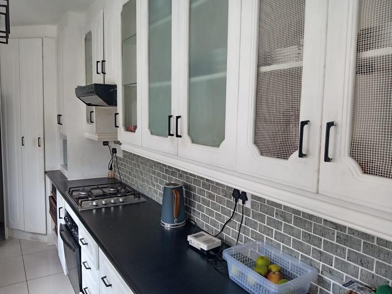 3 Bedroom Property for Sale in Corlett Gardens Gauteng