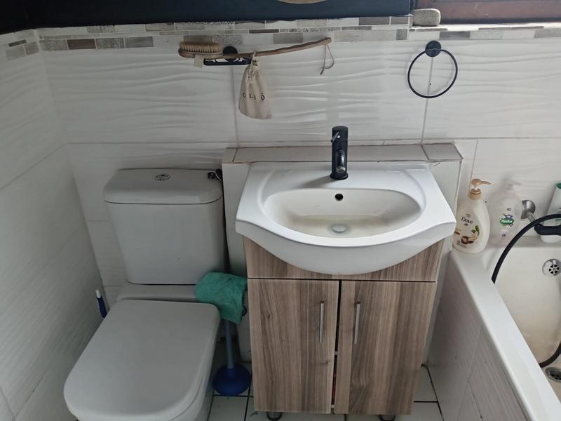 3 Bedroom Property for Sale in Corlett Gardens Gauteng