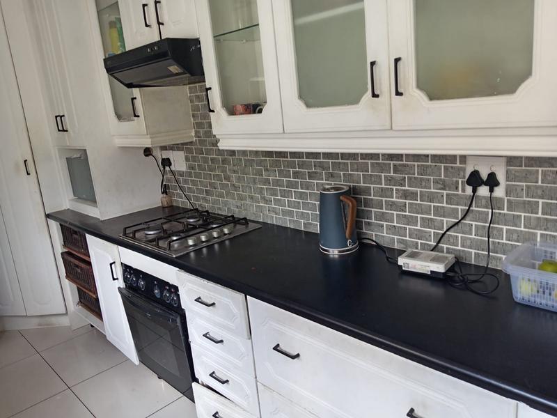 3 Bedroom Property for Sale in Corlett Gardens Gauteng