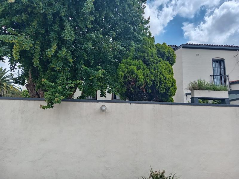 3 Bedroom Property for Sale in Corlett Gardens Gauteng