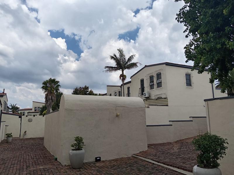 3 Bedroom Property for Sale in Corlett Gardens Gauteng