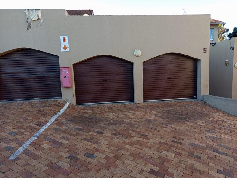3 Bedroom Property for Sale in Lyndhurst Gauteng