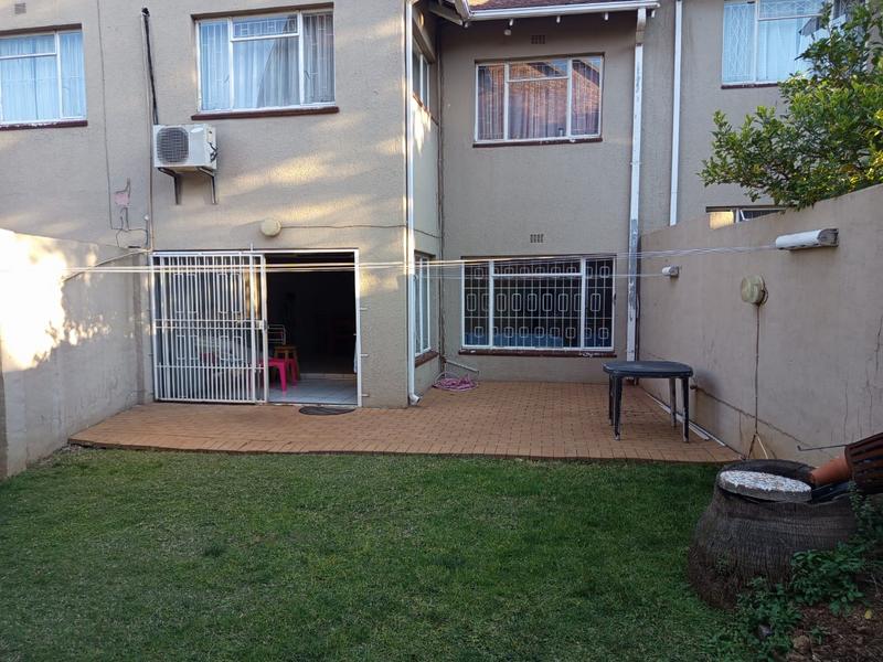 3 Bedroom Property for Sale in Lyndhurst Gauteng