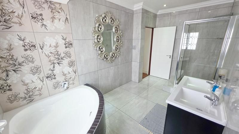 3 Bedroom Property for Sale in Radiokop Gauteng