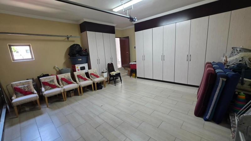 3 Bedroom Property for Sale in Radiokop Gauteng