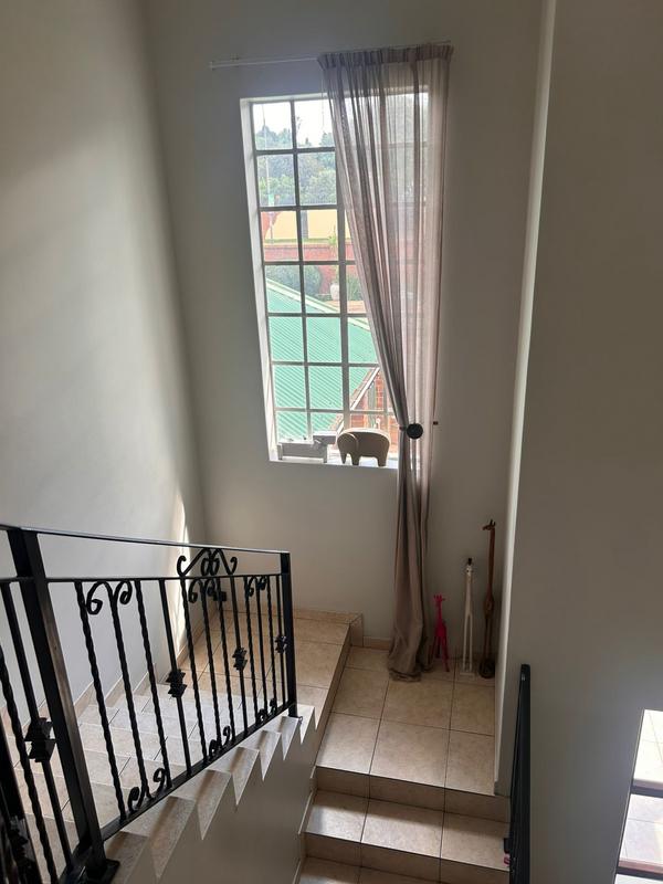 3 Bedroom Property for Sale in Lakefield Gauteng