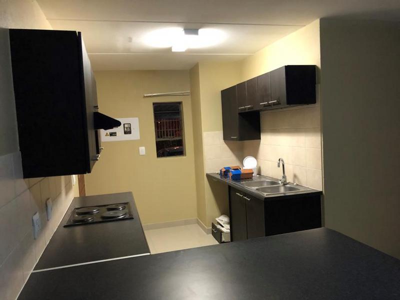 To Let 2 Bedroom Property for Rent in Weltevreden Park Gauteng