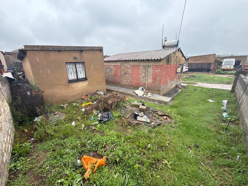 6 Bedroom Property for Sale in Kaalfontein Gauteng