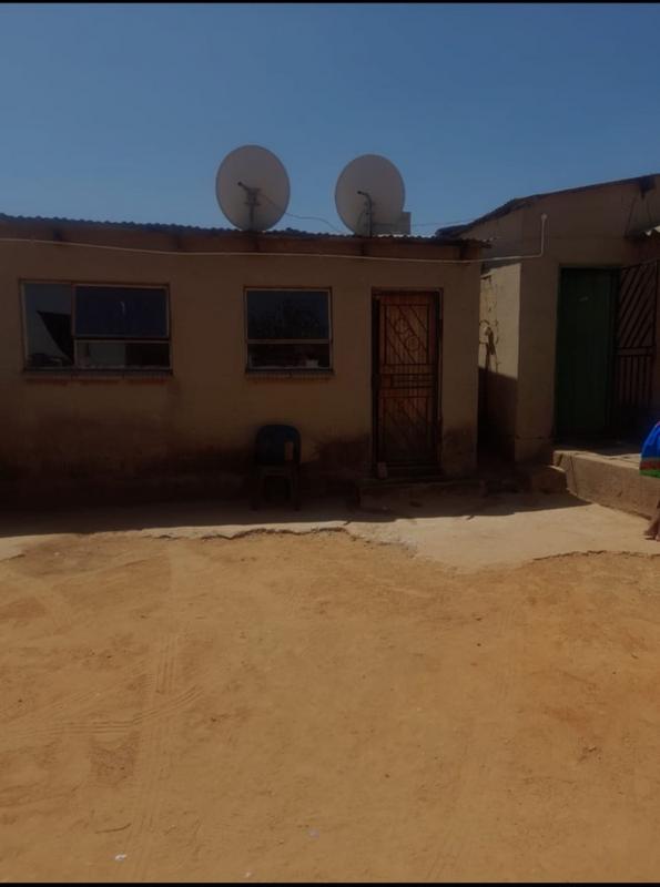8 Bedroom Property for Sale in Tembisa Central Gauteng