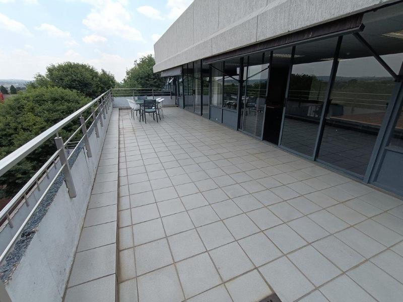 To Let commercial Property for Rent in Cresta Gauteng