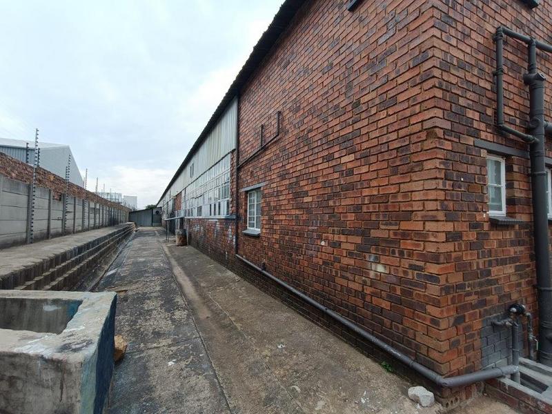 To Let commercial Property for Rent in Robertville Gauteng