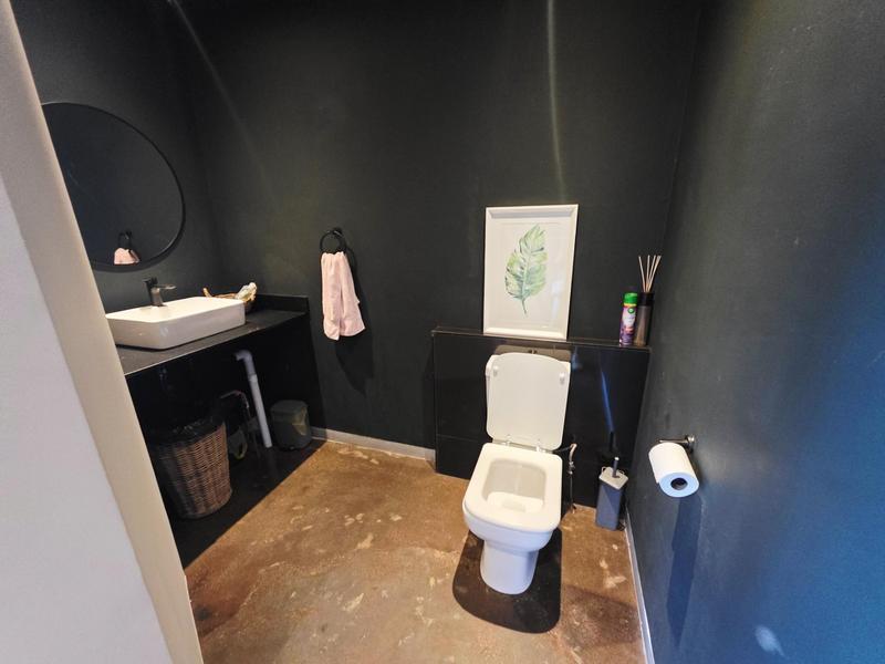 To Let commercial Property for Rent in Lynnwood Glen Gauteng