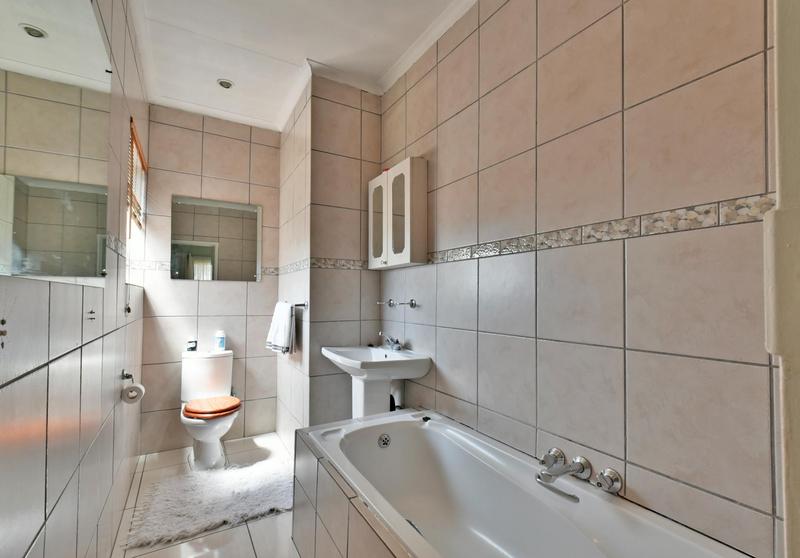 3 Bedroom Property for Sale in Mayberry Park Gauteng