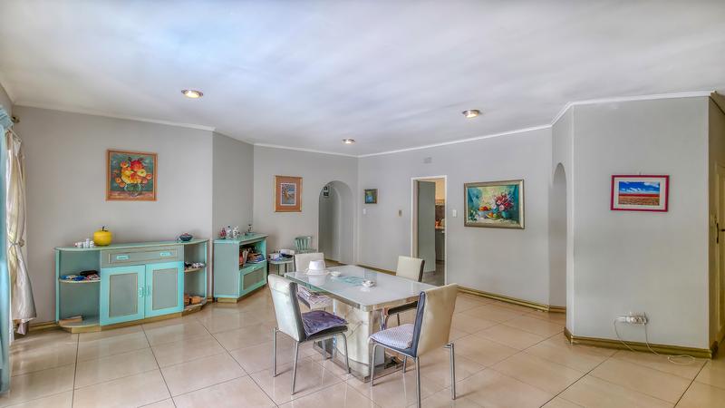 6 Bedroom Property for Sale in Bedfordview Gauteng