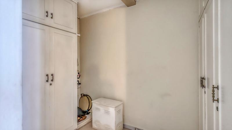 6 Bedroom Property for Sale in Bedfordview Gauteng