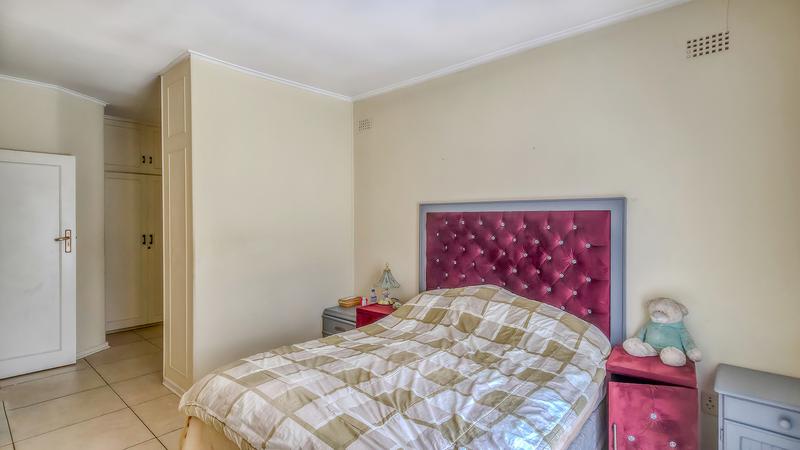 6 Bedroom Property for Sale in Bedfordview Gauteng