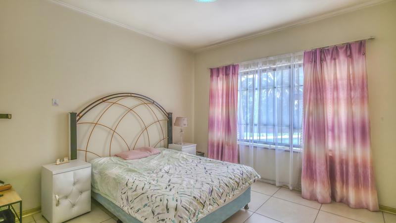 6 Bedroom Property for Sale in Bedfordview Gauteng