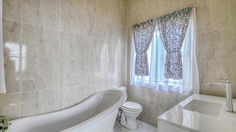 6 Bedroom Property for Sale in Bedfordview Gauteng