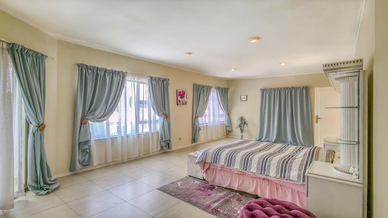 6 Bedroom Property for Sale in Bedfordview Gauteng