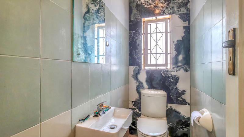 6 Bedroom Property for Sale in Bedfordview Gauteng