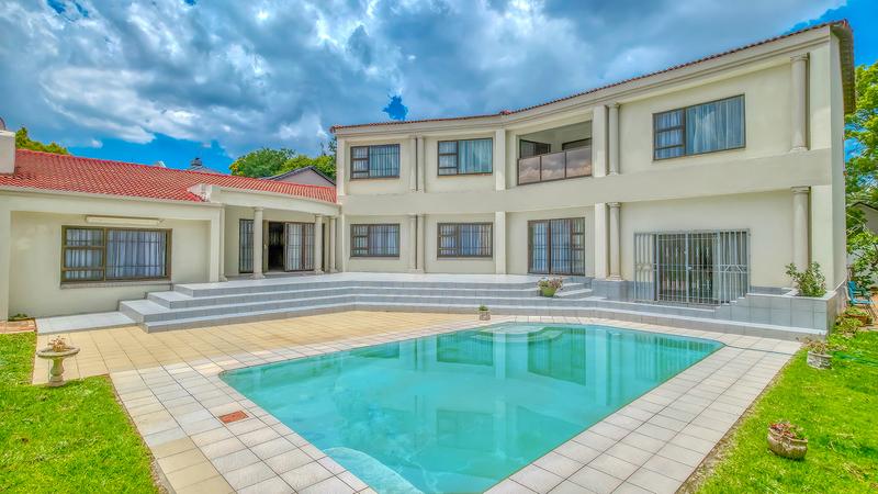 6 Bedroom Property for Sale in Bedfordview Gauteng