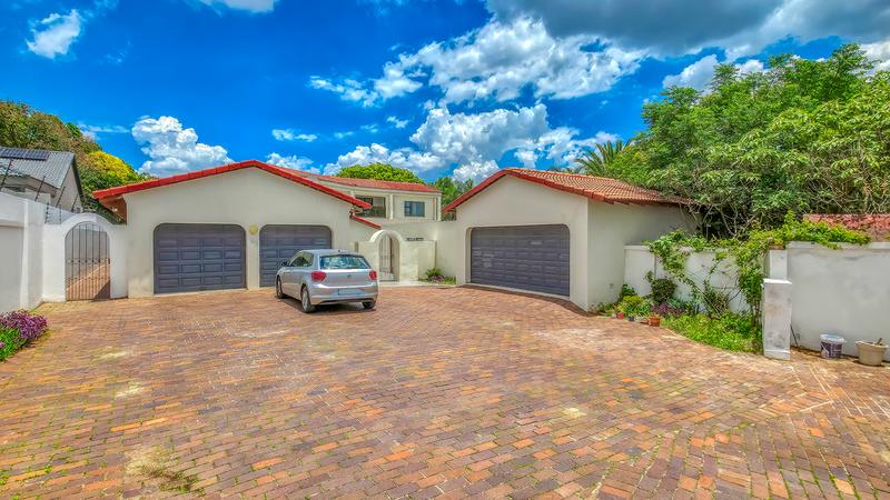 6 Bedroom Property for Sale in Bedfordview Gauteng