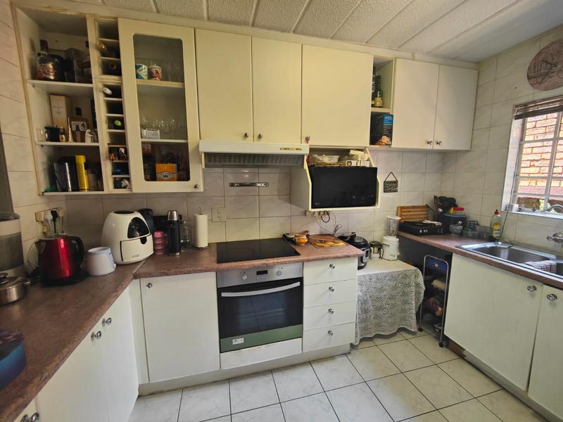 2 Bedroom Property for Sale in Northgate Gauteng