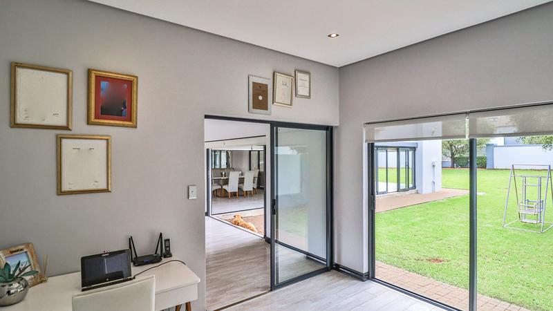 4 Bedroom Property for Sale in Midstream Ridge Gauteng
