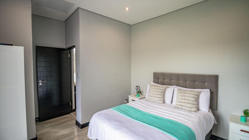 4 Bedroom Property for Sale in Midstream Ridge Gauteng