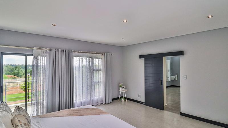 4 Bedroom Property for Sale in Midstream Ridge Gauteng