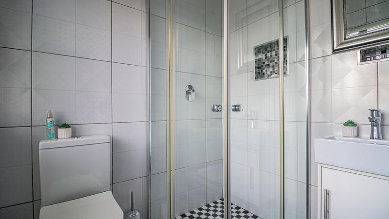 4 Bedroom Property for Sale in Midstream Ridge Gauteng