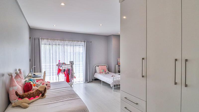 4 Bedroom Property for Sale in Midstream Ridge Gauteng