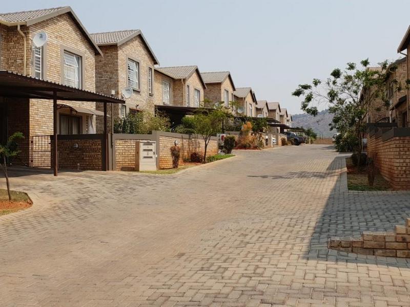 To Let 3 Bedroom Property for Rent in Wilgeheuwel Gauteng