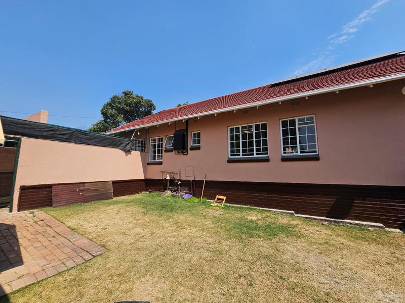 4 Bedroom Property for Sale in Randburg Central Gauteng