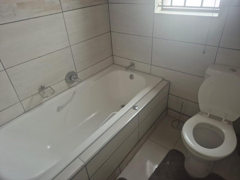To Let 3 Bedroom Property for Rent in Whiteridge Gauteng