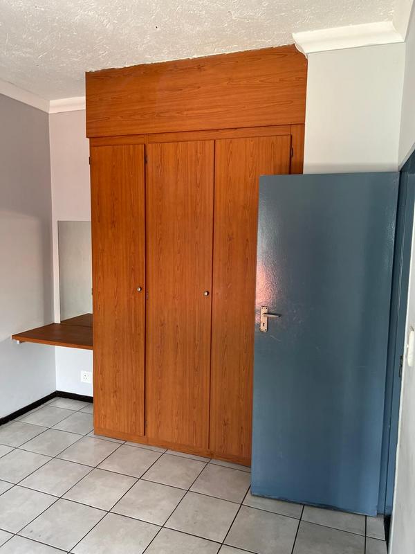 2 Bedroom Property for Sale in Noordwyk Gauteng
