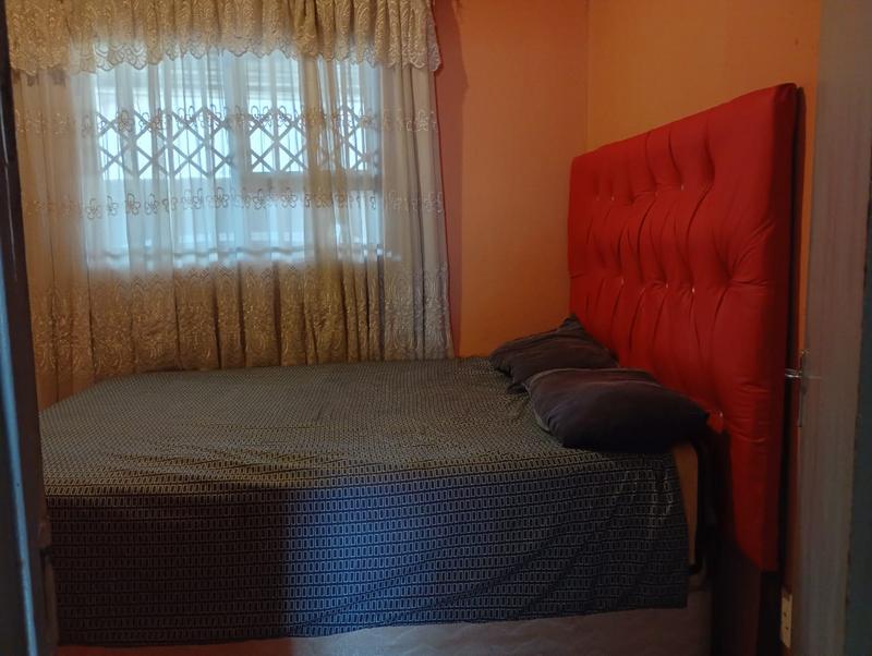 To Let 3 Bedroom Property for Rent in Protea Glen Gauteng